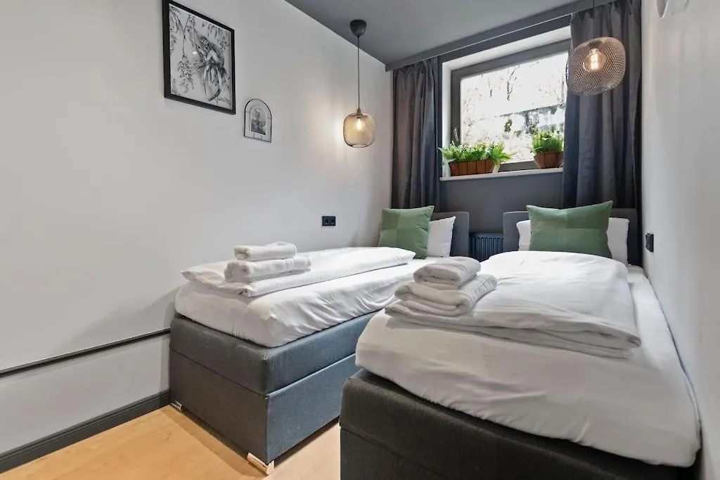 Flatista Homes - Jungle House Μόναχο